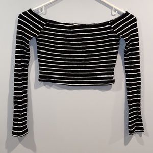 LA hearts xs crop top